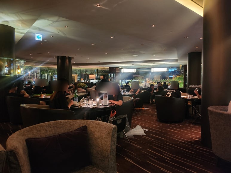 [웨스틴 조선 서울] 스시조 - 미쉐린 디너 오마카세. 34만원. 라운지 애플망고빙수. 조선호텔 플래티넘 멤버십. 발렛파킹. 상품권결제팁. 관련 이미지 48