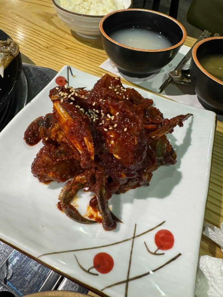 [한남동 맛집] 장지녕 간장게장 한남동 본점 - 서울 3대 맛있는녀석들 간장게장 본좌 맛집. 모임하기 좋은 룸있는 식당. 주차 가능. 관련 이미지 14
