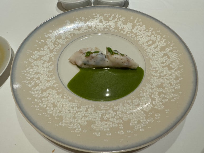 [시그니엘서울] STAY -미슐랭 1스타 프렌치 레스토랑 디너 풀코스. 훌륭하고 멋진 공간을 81층에.. 발렛주차 신용카드. 롯데상품권 사용후기. 관련 이미지 45