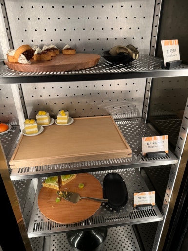 JW메리어트 제주 호캉스 - 신한 메리어트 본보이 카드 호텔 조식 5만원 할인 (조식숙제) 메뉴 추천. 아일랜드 키친 중식과 디너 뷔페까지. (2) 관련 이미지 78