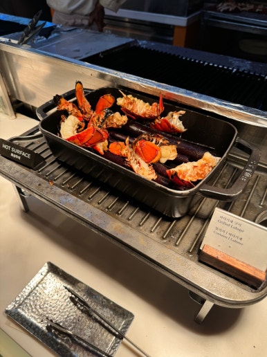 [롯데호텔서울 맛집] 라세느 - 12월 회식 장소 추천. 새로운 트레비클럽 다이닝 할인 받아 싸게먹기. 메뉴 공략!! 롯데다이아몬드카드 발렛주차. 관련 이미지 24