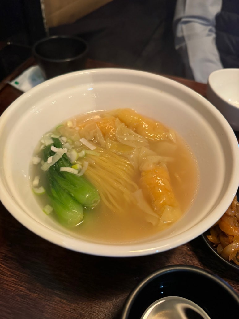[가로수길 맛집] 쮸즈 - 신사역 광동식 딤섬, 우육면, 딴딴면 맛집. 발렛주차 가능. 관련 이미지 10