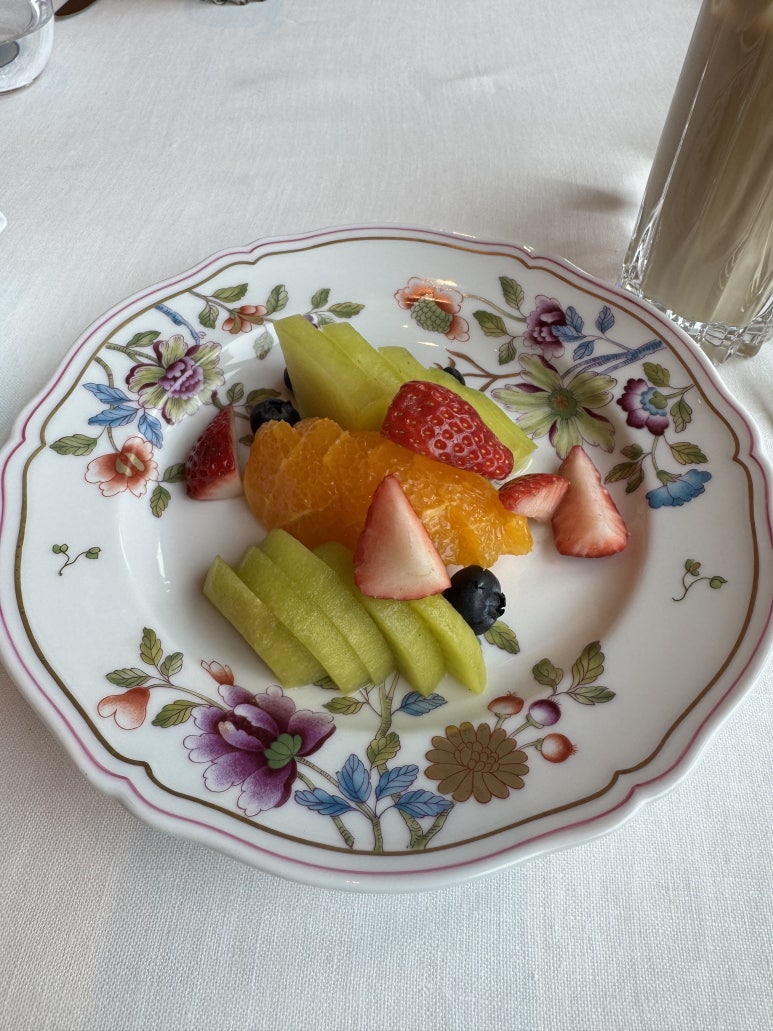 불가리 호텔 도쿄 - IL RISTORANTE , NIKO ROMITO 미슐랭 1스타 런치 메뉴와 조식. 관련 이미지 32