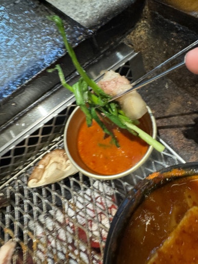 [을지로3가 맛집] 산청숯불가든 을지로 - 평일 저녁 웨이팅 후기. 재래식 소금구이, 흑돼지 김치찌개. 주차 꿀팁. 관련 이미지 17