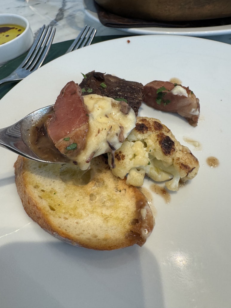 [호텔나루 서울] 부아쟁 - 25년도 마지막 현아플, 헤리티지 비마게. 정통 프렌치 레스토랑에서 점심에 사용후기. 관련 이미지 20