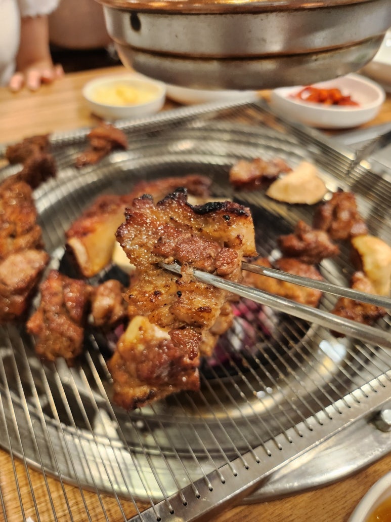 [신금호역 맛집] 신금호숯불갈비 - 금호동 블루리본서베이 양념돼지갈비 맛집. n번째 내돈내산 방문후기. 관련 이미지 15