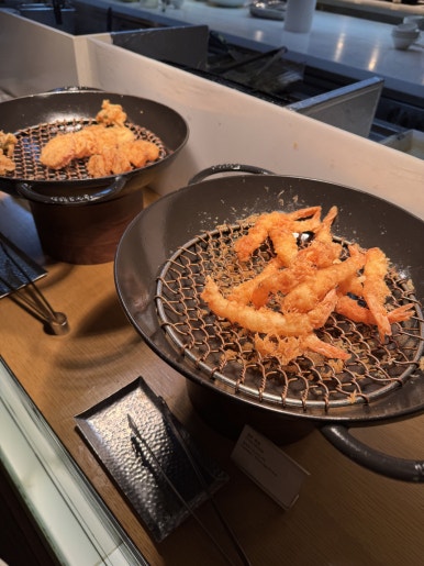 [롯데호텔서울] 라세느 - 뷔페는 먹고싶을 때 가야 제맛이지! 아내 생일 디너 뷔페 방문 후기. 트레비 클럽 쿠폰 사용. 관련 이미지 24