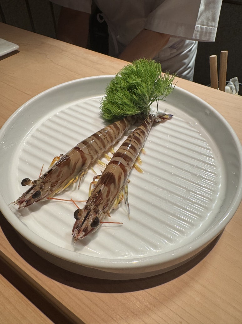 [시그니엘 서울] 시그니엘 클럽 - 107층에서 먹는 프라이빗 디너 스시 오마카세. 관련 이미지 24