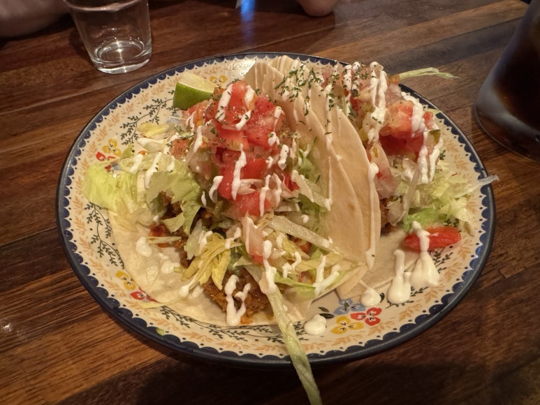 [신용산 맛집] 버뮤다삼각지 - 갓잇 용산점과 비교! 폭립플래터 - 용리단길 멕시코 음식 맛집. 관련 이미지 1
