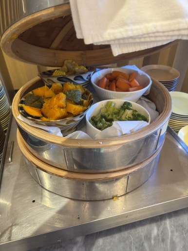 힐튼 오키나와 미야코 아일랜드 리조트 - 조식, 라운지, 레스토랑, 루프탑 등 먹거리의 모든 것. 관련 이미지 16