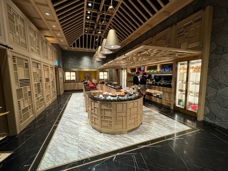 JW메리어트 제주 호캉스 - 신한 메리어트 본보이 카드 호텔 조식 5만원 할인 (조식숙제) 메뉴 추천. 아일랜드 키친 중식과 디너 뷔페까지. (2) 관련 이미지 31