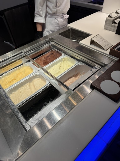 [롯데호텔서울] 라세느 - 뷔페는 먹고싶을 때 가야 제맛이지! 아내 생일 디너 뷔페 방문 후기. 트레비 클럽 쿠폰 사용. 관련 이미지 45