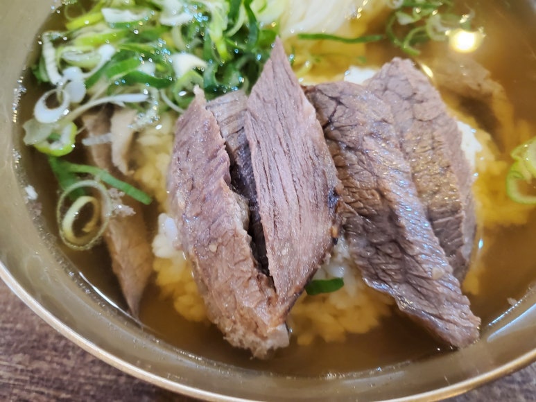 ★★★★★[을지로 한우곰탕] 애성회관 - 올타임 넘버원 한우곰탕. 수육이 정말 맛있는 곳. 아직도 안가보셨나요?? 관련 이미지 10