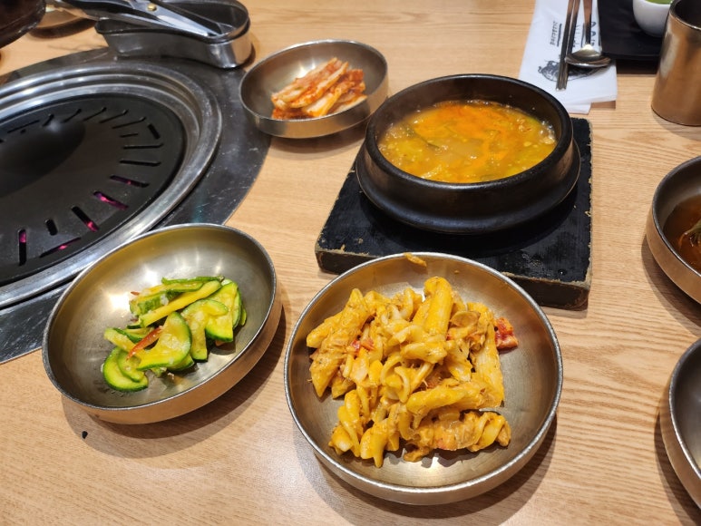 [역삼동 삼겹살 맛집] 돝고기506 - 룸예약 가능한 깔끔하고 맛있는 역삼역 모임맛집. 회식장소추천. 주차가능. 관련 이미지 8