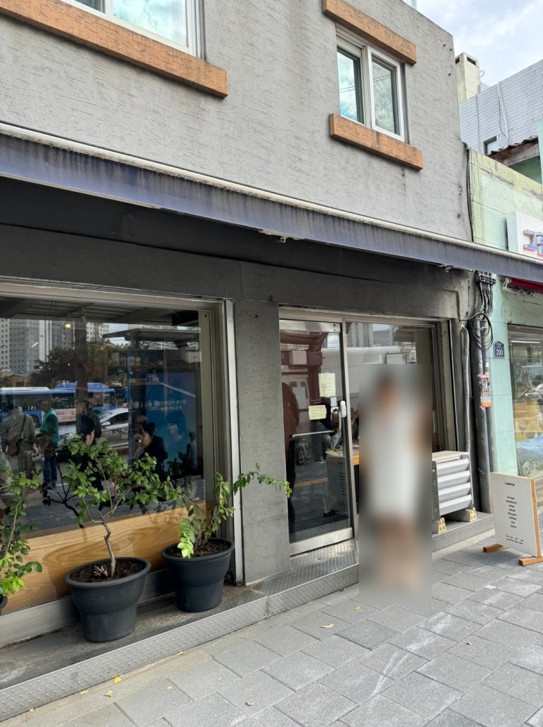 [삼각지 맛집] 카데뜨 - 바게뜨가 맛있는 프렌치 브런치 카페. 전쟁기념관 잠봉 부라타 맛집. 관련 이미지 5