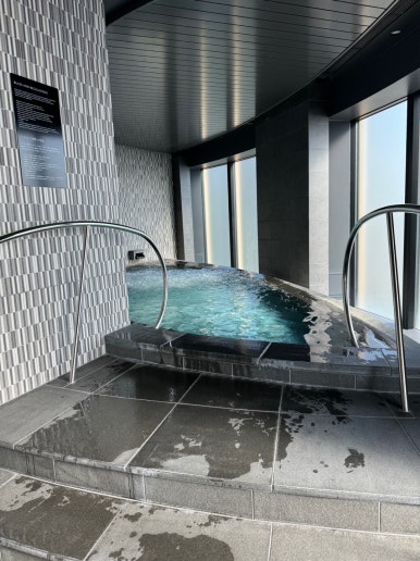 콘래드 오사카 호캉스의 모든 것 - 현아플, 힐튼 아너스 골드, 조식, 라운지, 레스토랑, 수영장, 사우나. Adieu 2023. (2) 관련 이미지 23