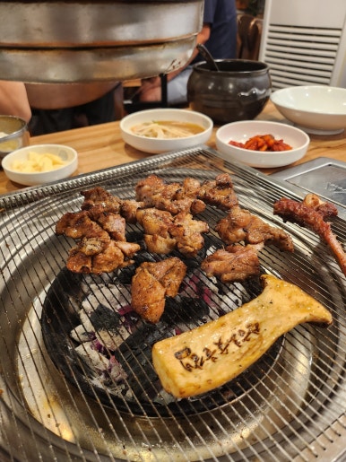 [신금호역 맛집] 신금호숯불갈비 - 금호동 블루리본서베이 양념돼지갈비 맛집. n번째 내돈내산 방문후기. 관련 이미지 1