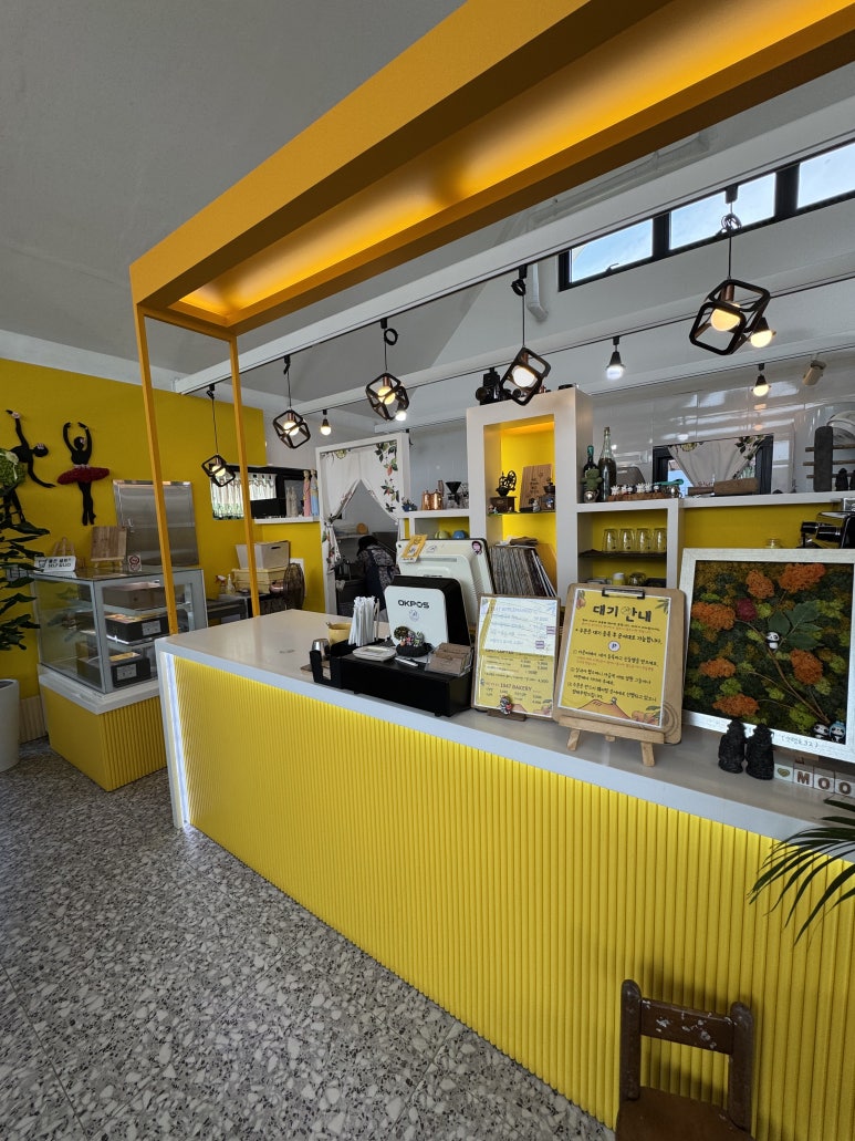 [제주 서귀포 카페] 애플망고1947 -  맛있는 제주애플망고빙수 찾는 비법은 바로 망고깍둑썰기. 망고빙수 성지 내돈내산 후기. 관련 이미지 6