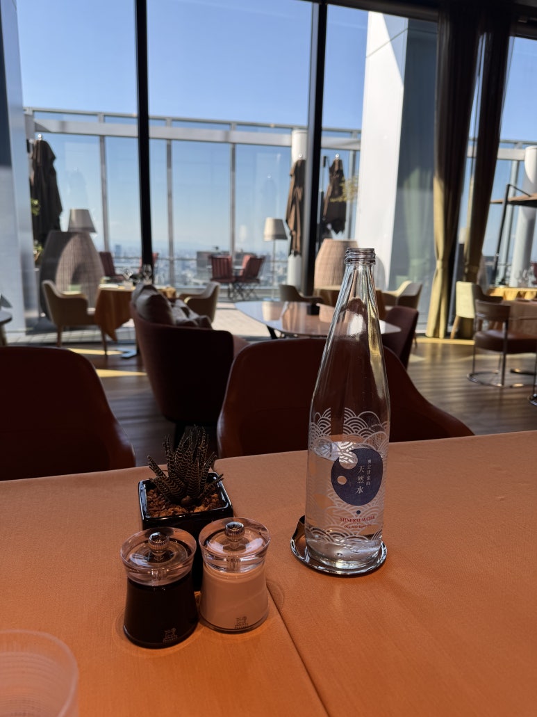 불가리 호텔 도쿄 - IL RISTORANTE , NIKO ROMITO 미슐랭 1스타 런치 메뉴와 조식. 관련 이미지 13