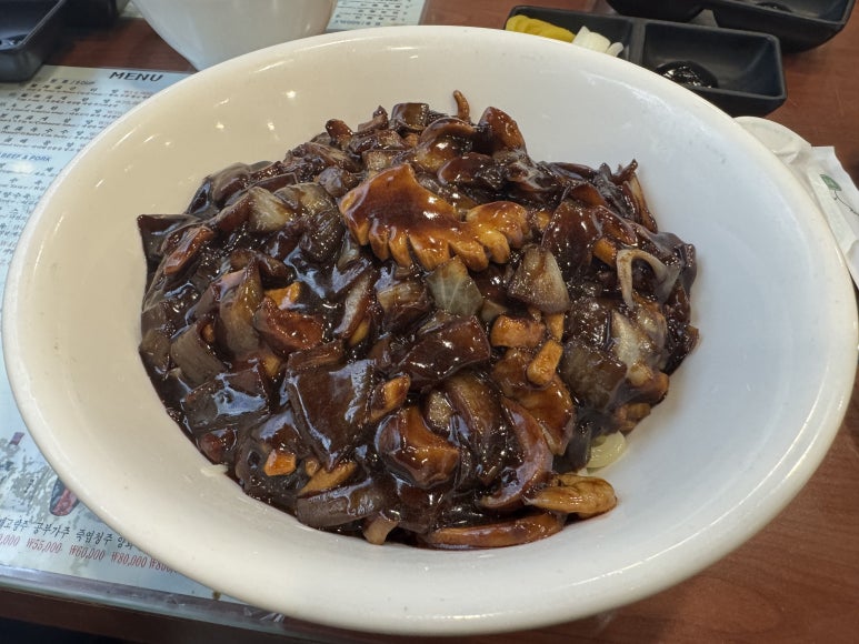 [신사역 맛집] 북경반점 - 탕수육, 깐풍기가 맛있다는 곳에서 간짜장 시켜먹었던 점심 솔직 후기. 관련 이미지 9