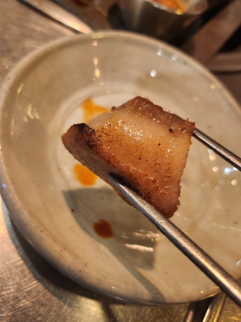 [충정로 삼겹살] 두툼 - 맛있는 녀석들 숙성삼겹살 맛집. 금돼지식당과 비교해보자. 주차꿀팁. 관련 이미지 30