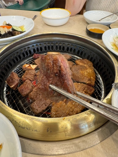 [양주시 맛집] 송추가마골 본관 - 꽤나 맛있었던 소갈비, 돼지갈비 맛집. 가족모임 맛집 추천. 관련 이미지 1