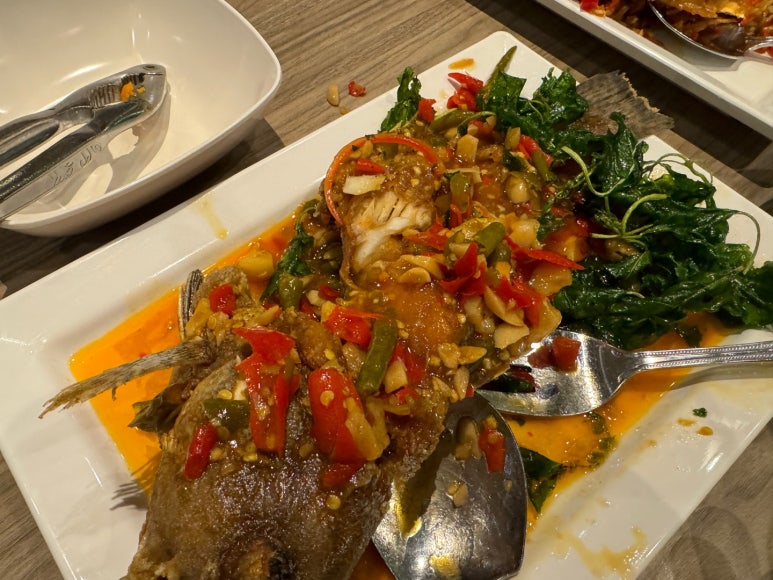 [방콕 센트럴엠버시 맛집] 솜분씨푸드 - 최고의 미슐랭 태국요리 맛집. 본점보다 인기 많은 분점 체험! 관련 이미지 13