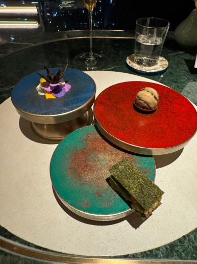 [조선팰리스 맛집] 이타닉가든 - 미슐랭 1스타 손종원 쉐프님의 뉴 코리안 파인 다이닝. 결혼기념일 1주년. 클럽조선멤버십 골드 추천. STAY 비교. 관련 이미지 31