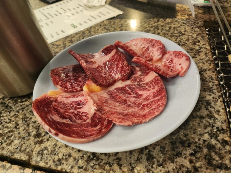 [남영동 소고기] 초원 - 우설, 등심주물럭, 김치볶음밥 줄서는 식당 맛집. 깔끔한 데이트코스 추천. 주차 팁. 관련 이미지 23