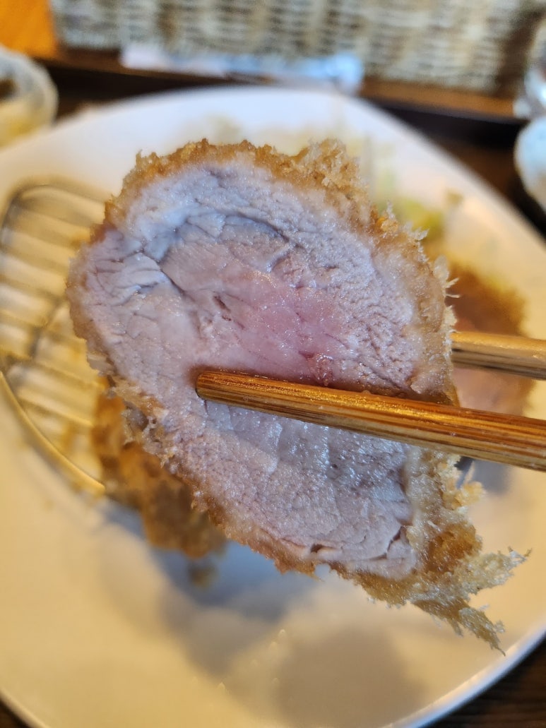 [삼각지 돈카츠] 돈카츠팔월 - 안심카츠가 맛있는 프리미엄 돈카츠 식당. 서울역 오제제와 흡사한 맛과 훌륭한 가성비. 두 번 다녀옴. 관련 이미지 14