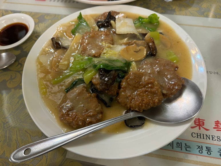 [부산여행 맛집] 동화반점 - 블루리본서베이 부산 3대 중국음식 맛집. 난자완스, 탕수육, 짜장면 모두 다 맛있는 60년 전통의 중식당. 관련 이미지 15