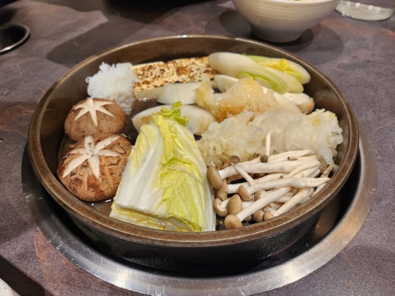 [삼성 우마카세] 민규 삼성점 - 모든 룸이 프라이빗룸. 특별한 날 데이트코스 추천. 캐치테이블 가성비 우마카세. 관련 이미지 28