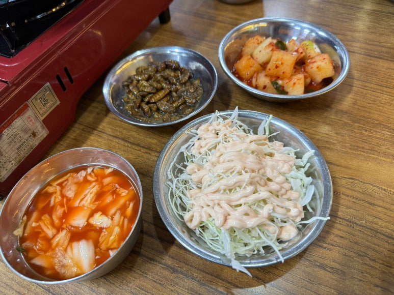 [효창공원앞역 맛집] 용문해장국 - 용산3대 해장국. 신선한 선지가 블루리본서베이 맛집. 주차 가능. 관련 이미지 13