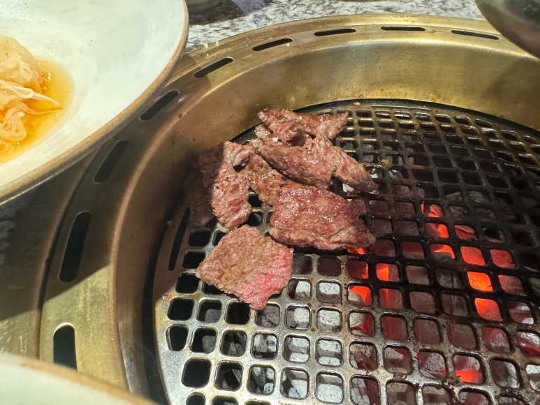 [2024 다인힐 위크] 로스옥 - 50% 할인. 오픈 시간에 갑시다. 한남동 맛집 가족모임할만한곳. 주차정보/발렛가능. 관련 이미지 24