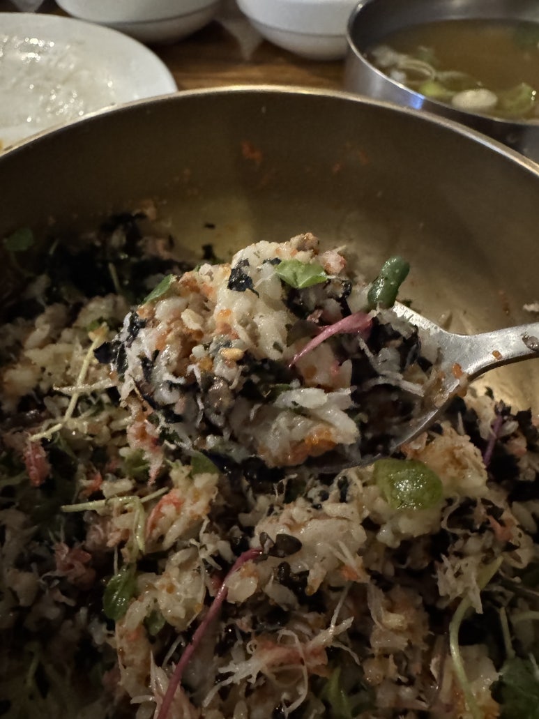 [한남동 맛집] 한남북엇국 - 저녁에 술안먹고 홍게살비빔밥과 전 먹은 썰. 한식 찐 맛집. 발렛 주차 가능. 관련 이미지 15