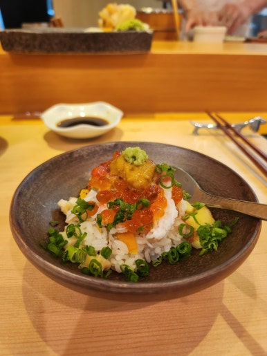 [한남동 맛집] 스시고코로 - 용산구 미들급 디너오마카세. 날것을 많이 못먹어도 갈 수 있는 곳. 발렛주차 가능. 이태원상권회복상품권 사용가능. 관련 이미지 2