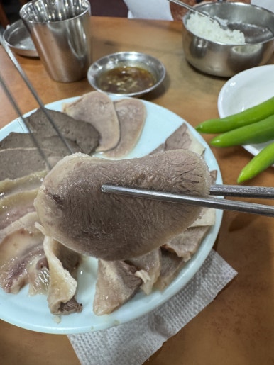 [명동 맛집] 미성옥 - 60년된 노포에서 특 설렁탕과 수육 맛있게 먹고 온 후기. 블루리본 서베이 맛집. 관련 이미지 14