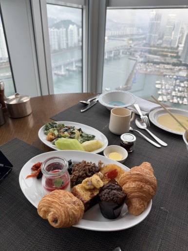 파크하얏트 부산 - 조식 , 파티세리 그리고 야식 후기. (Feat. 해피아워 꿀팁) 관련 이미지 49