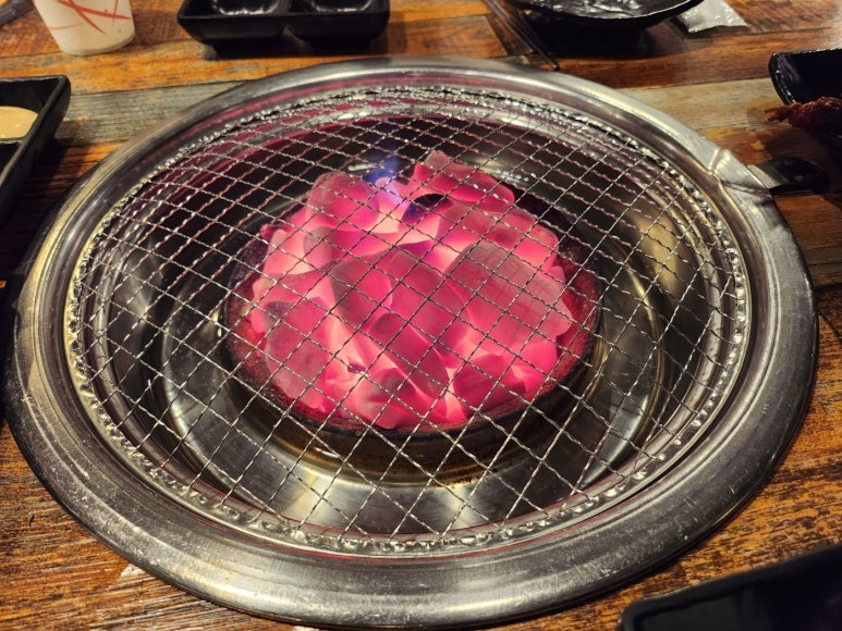 [신사동 한우 맛집] 신비갈비살 - 가성비 최고의 가로수길 한우 갈비살 현주엽 맛집. 주차 가능. 관련 이미지 14