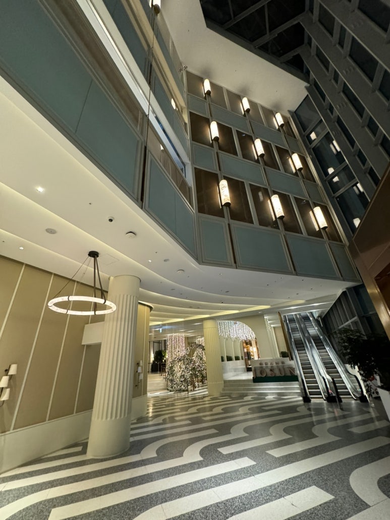 그랜드조선 부산 - 클럽조선 플래티넘 100배 이용하기. 해운대 오션뷰 생일 기념 룸 업그레이드! 프리미어 오션뷰 킹 + 수영장 + 발렛주차 후기. (feat. 웨스틴조선부산) 관련 이미지 9