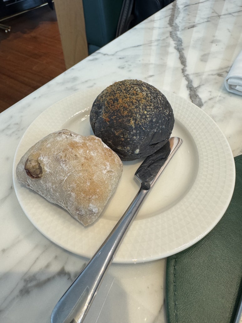 [호텔나루 서울] 부아쟁 - 25년도 마지막 현아플, 헤리티지 비마게. 정통 프렌치 레스토랑에서 점심에 사용후기. 관련 이미지 14