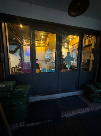 [옥수동 맛집] 옥수동화덕피자 - 토마토향 가득한 마르게리타 엑스트라 추천. 뽀모도로는 글쎄? 주차꿀팁. 관련 이미지 7