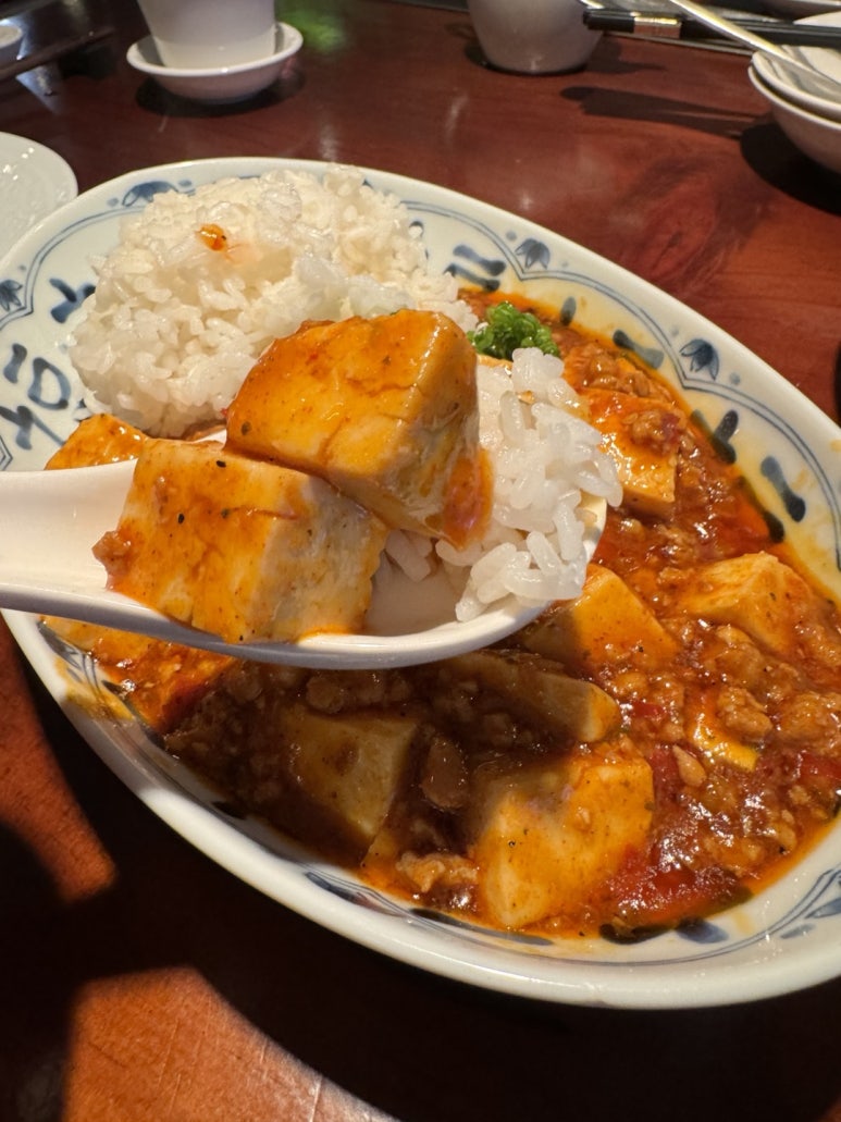 [압구정로데오 중식당] 보보식당 - 시그니처 버터 탕수육과 마라맛 마파두부, 고기짬뽕. 블루리본서베이 맛집. 관련 이미지 17