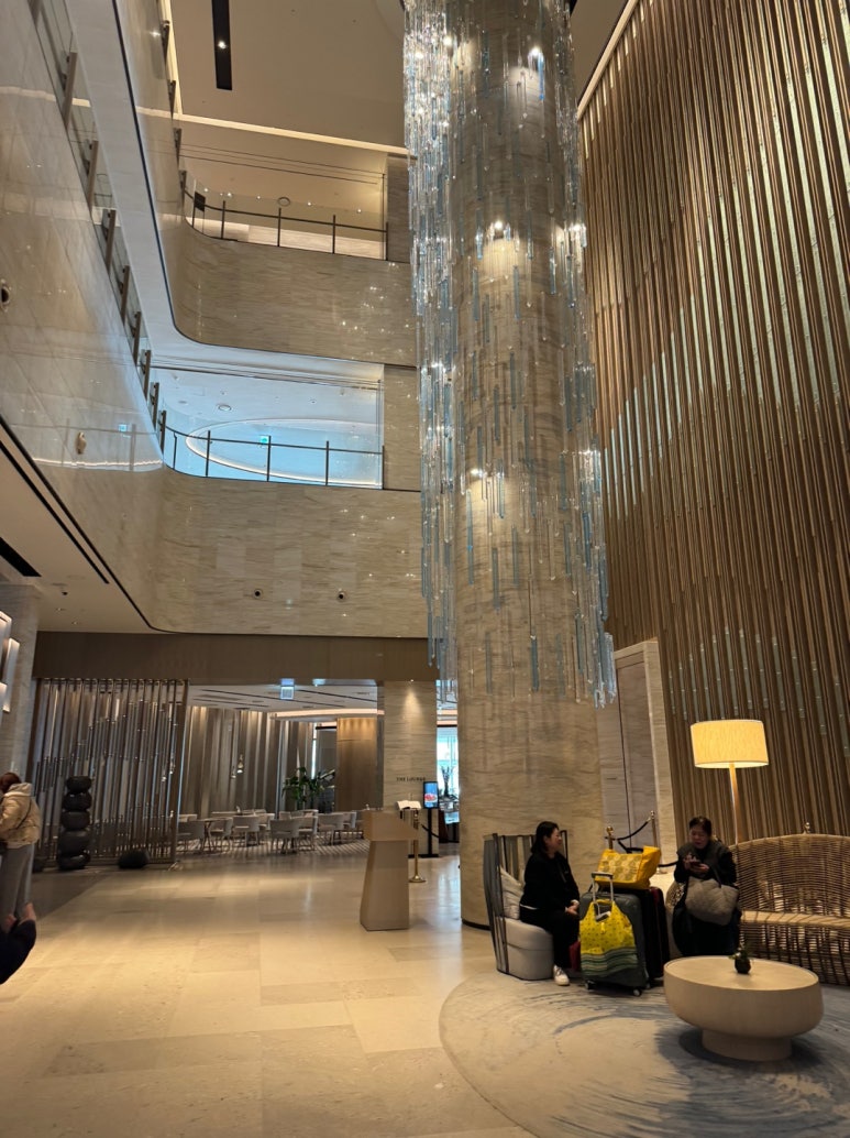 시그니엘 부산 결혼식 참석 후기. 세상 멋있는 결혼식장! 프렌치 코스요리 식사 후기. (feat. 허각 축하공연) 관련 이미지 6