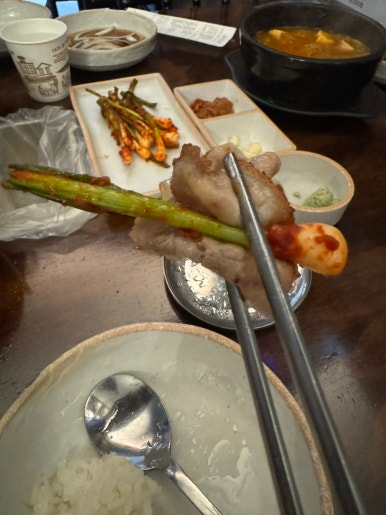 [이태원 맛집] 찰만생대패 - 서울 생대패삼겹살 맛집. 미나리 세트 후기. 냉삼보다 훨씬 맛있음! 관련 이미지 21