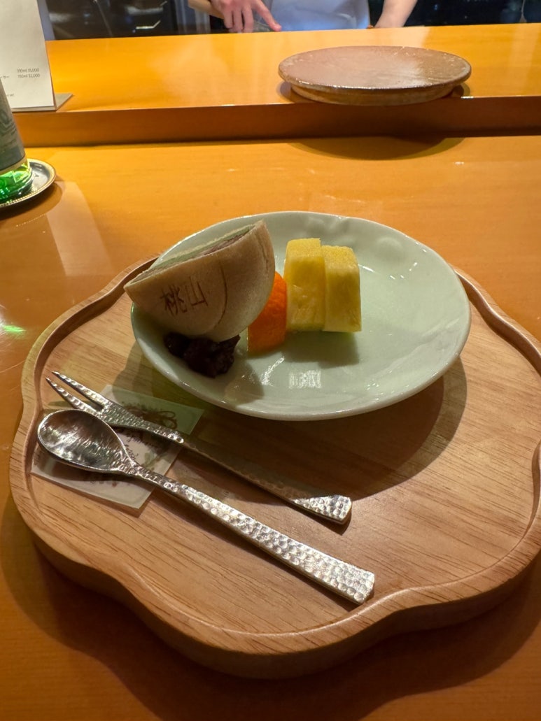 [롯데호텔 서울] 모모야마 - 최고의 미쉐린 디너 오마카세. 33만원. 롯데호텔 멤버십. 발렛파킹. 관련 이미지 41