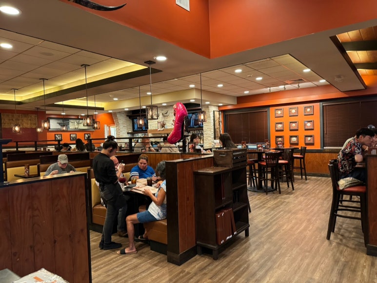 [괌 스테이크 맛집 정복] - 루비튜즈데이, 롱혼스테이크, 쓰리스퀘어. 현지인 추천 내돈내산 간단비교. 관련 이미지 15