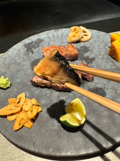 [콘래드 오사카 레스토랑] 쿠라(KURA) - 蔵 Teppanyaki & Sushi - 테판야키, 스시 맛집 완전 정복 2부작. 현아플, 힐튼 골드 할인. 예약방법. 관련 이미지 39