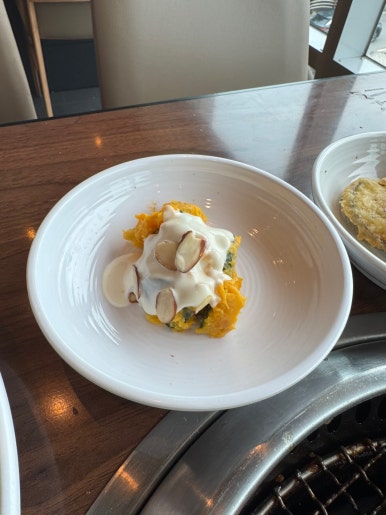 [워커힐 맛집] 송도갈비 구리워커힐점 - 양념돼지갈비 탑티어 맛집. 한강뷰 모임하기 좋은 곳. 리뉴얼 런치메뉴(점심한상) 후기. 관련 이미지 11