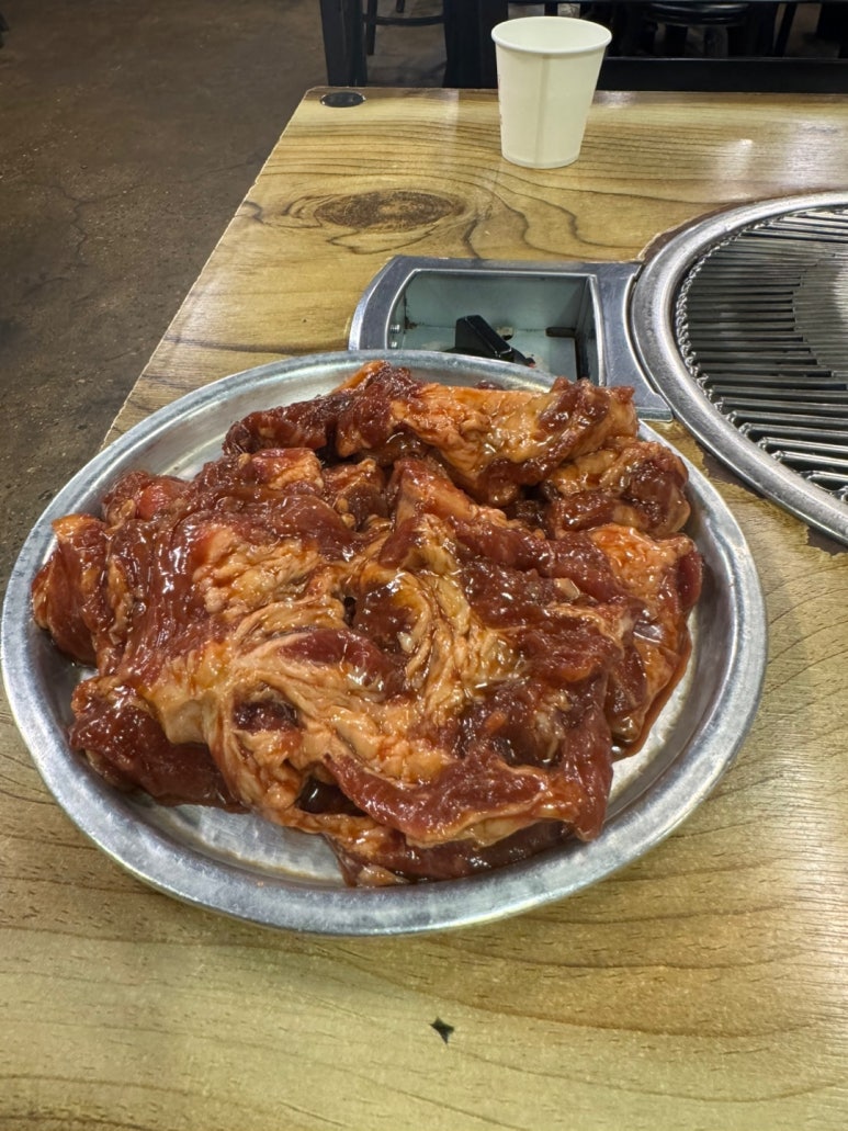 [공덕역 맛집] 마포진짜원조최대포 본점 - 블루리본서베이 주차되는 양념돼지갈비 노포 맛집. 흑쌀냉면 (물냉면)도 맛이 수준급! 관련 이미지 16